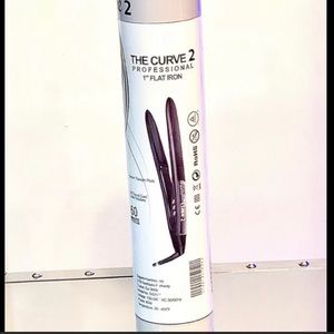 The Curve Professional Flat Iron